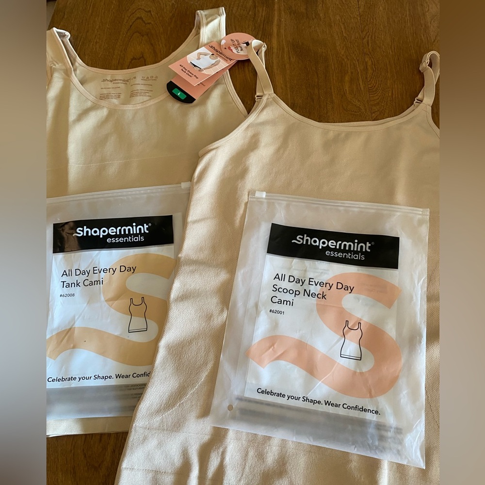 NWT Shapermint Essentials (L)
